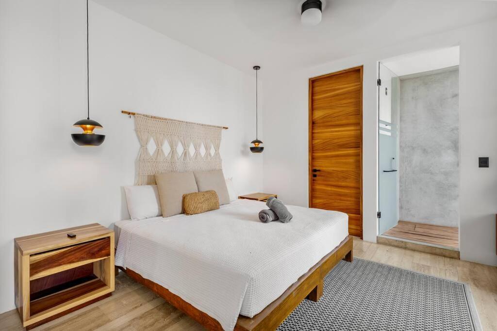 Lux Only 5 Min To Beach! Apartment